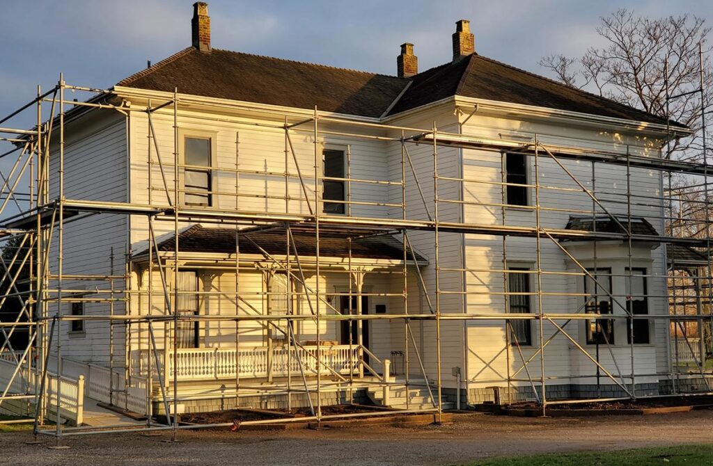 Structural repair services across Colorado – foundation, framing, load-bearing walls by 4PRO.